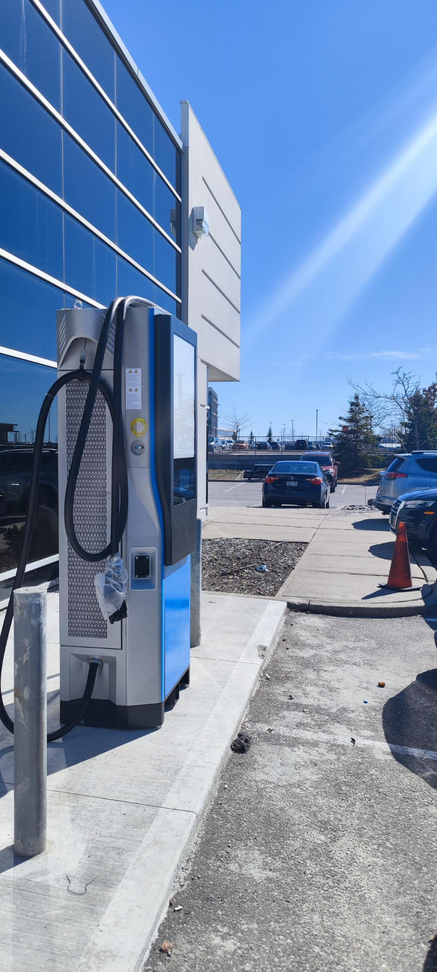 240 kW Injet Ampax Charger for a Property Owner in Canada