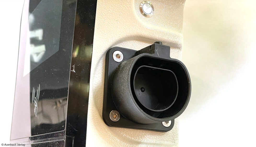 On the right side of the box there is a holder for the charging cable